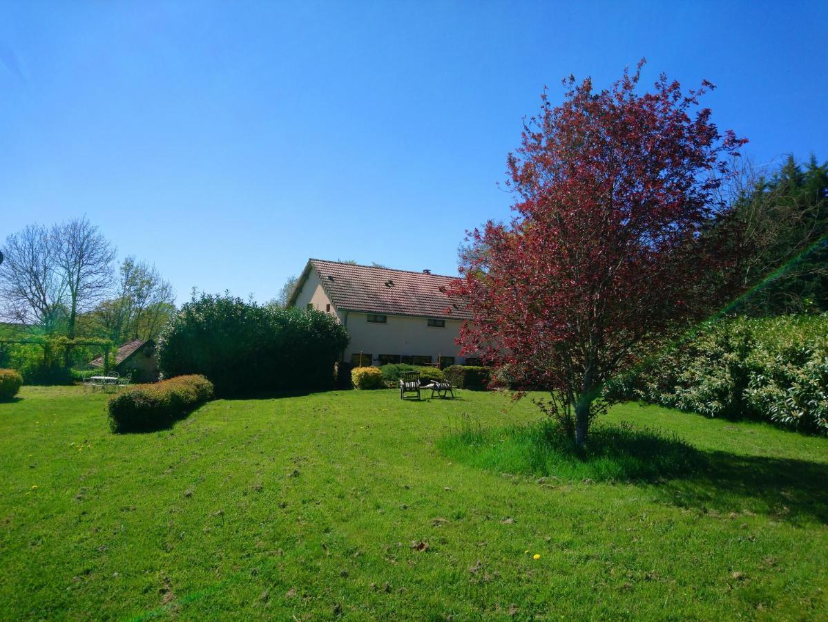 Clan Boucheron Louroux-Bourbonnais Luaran gambar